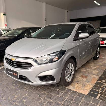 CHEVROLET ONIX 1.4 MPFI LT 8V FLEX 4P MANUAL CHEVROLET ONIX 1.4 MPFI LT 8V FLEX 4P MANUAL